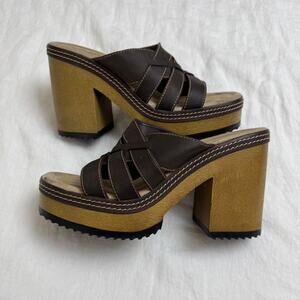 Lower East Side Y2K Brown Criss Cross Strappy Chunky Platform Sandals Size 10